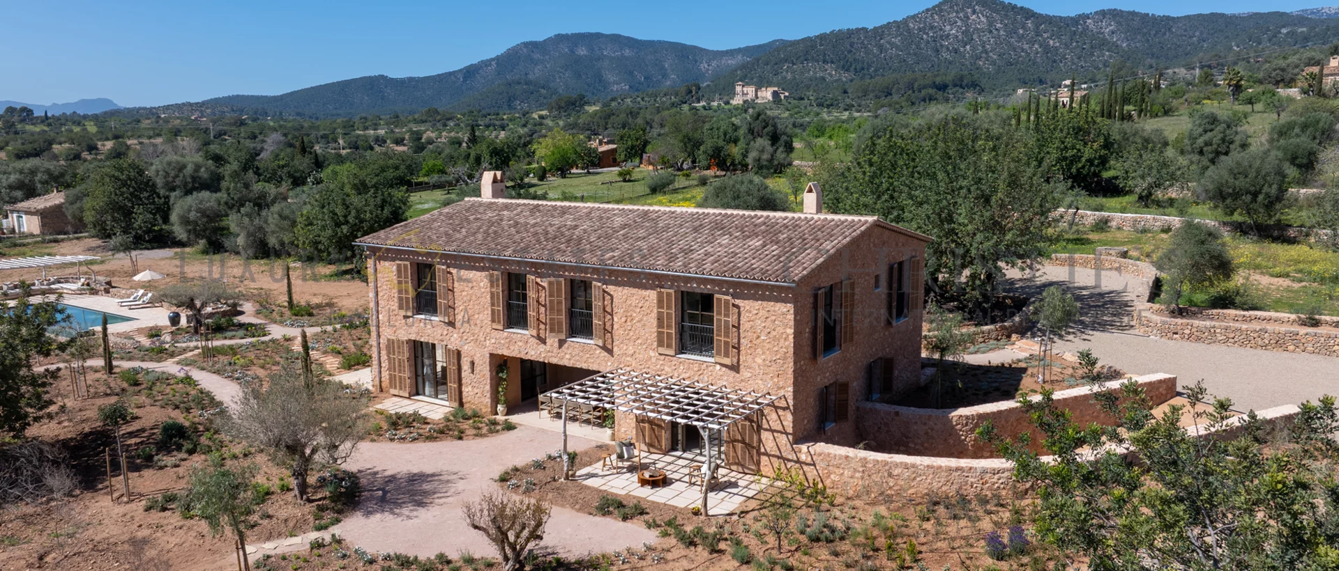 tanca d'olivar drone 3