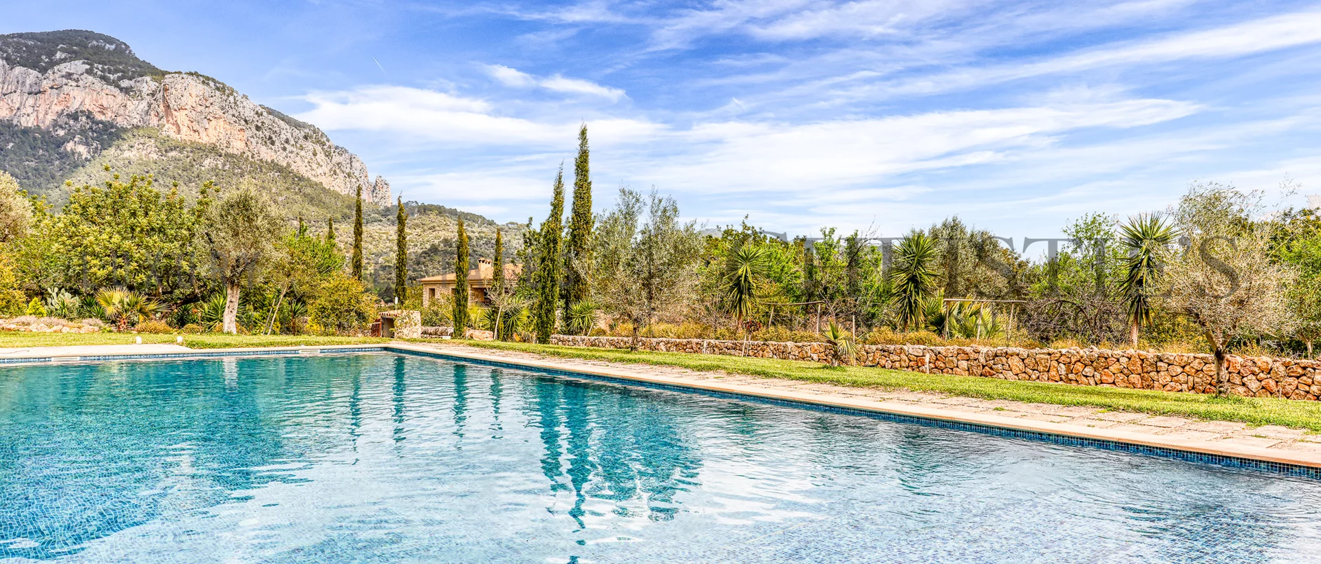 moderne finca in alaro mallorca 19