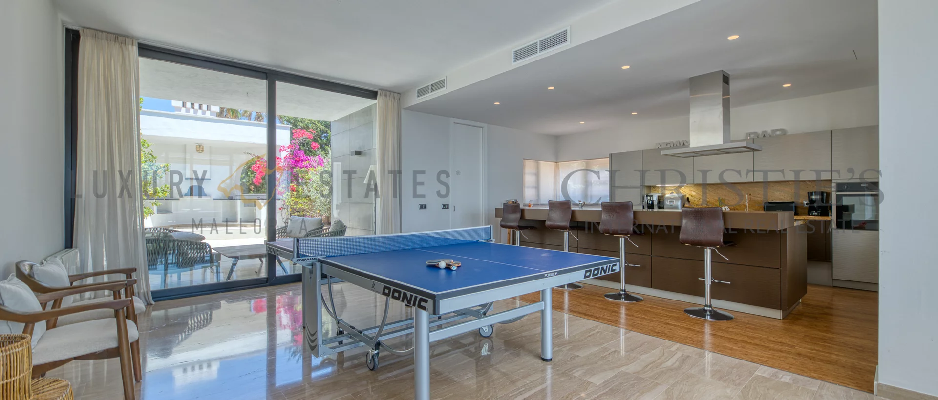 villa in badia blava mit traumhaftem blick in 1. meereslinie an der küste von llucmajor 22