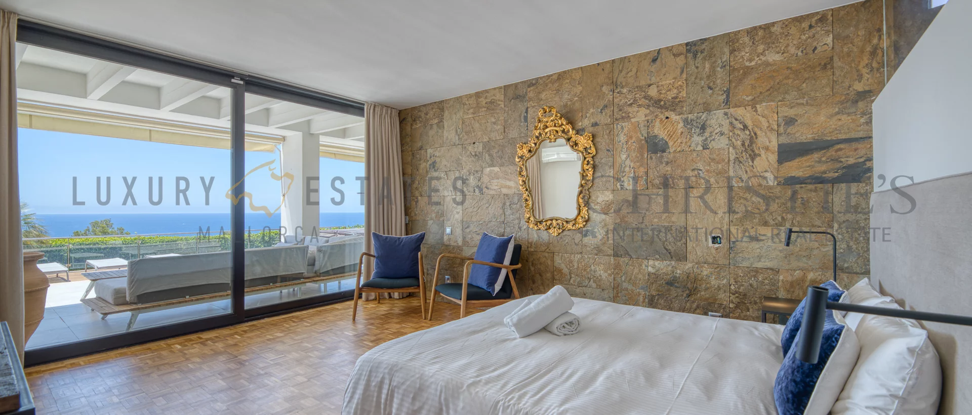 villa in badia blava mit traumhaftem blick in 1. meereslinie an der küste von llucmajor 8