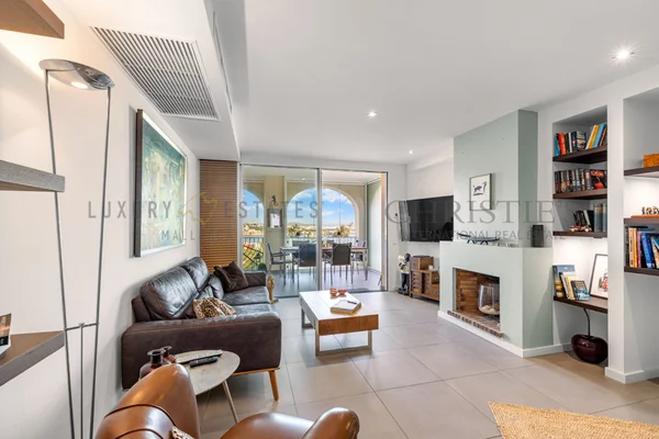 Ático renovado en bendinat con espectaculares vistas al mar 5