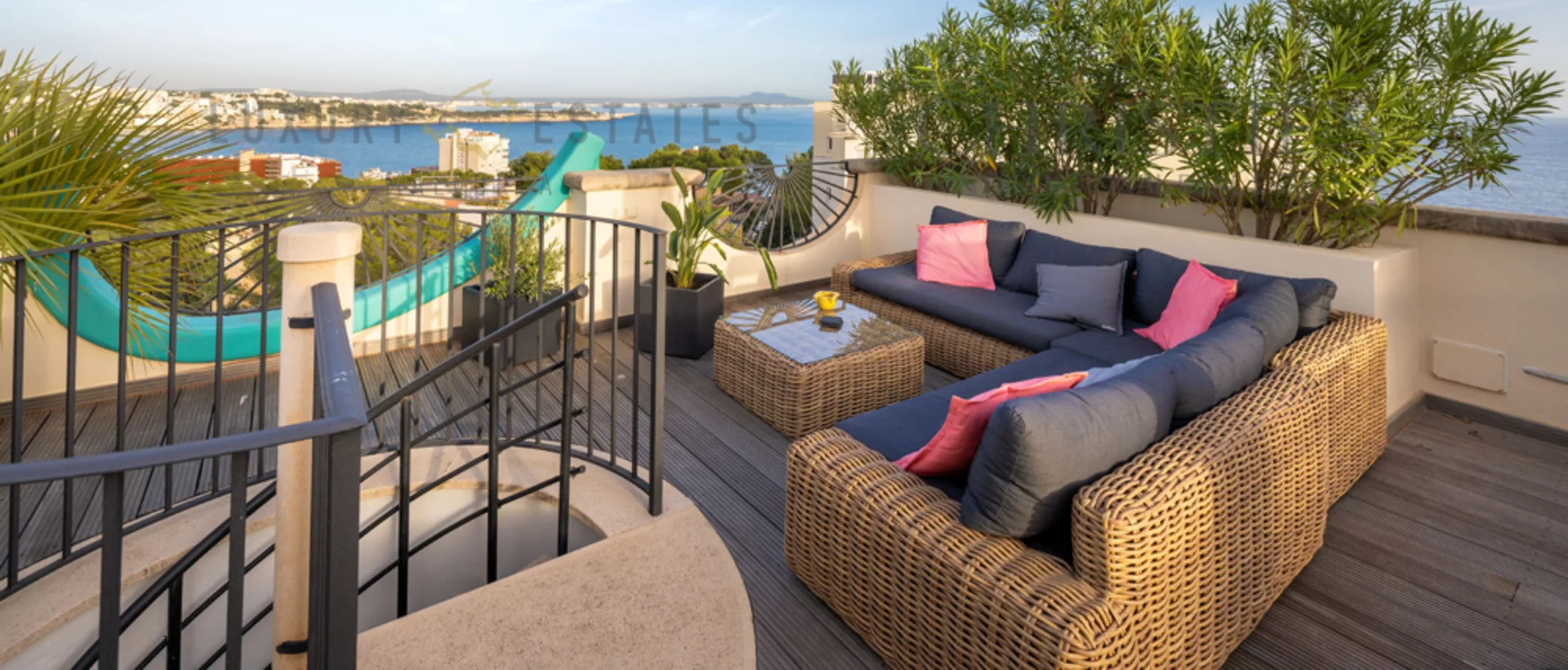 Ático renovado en bendinat con espectaculares vistas al mar 18