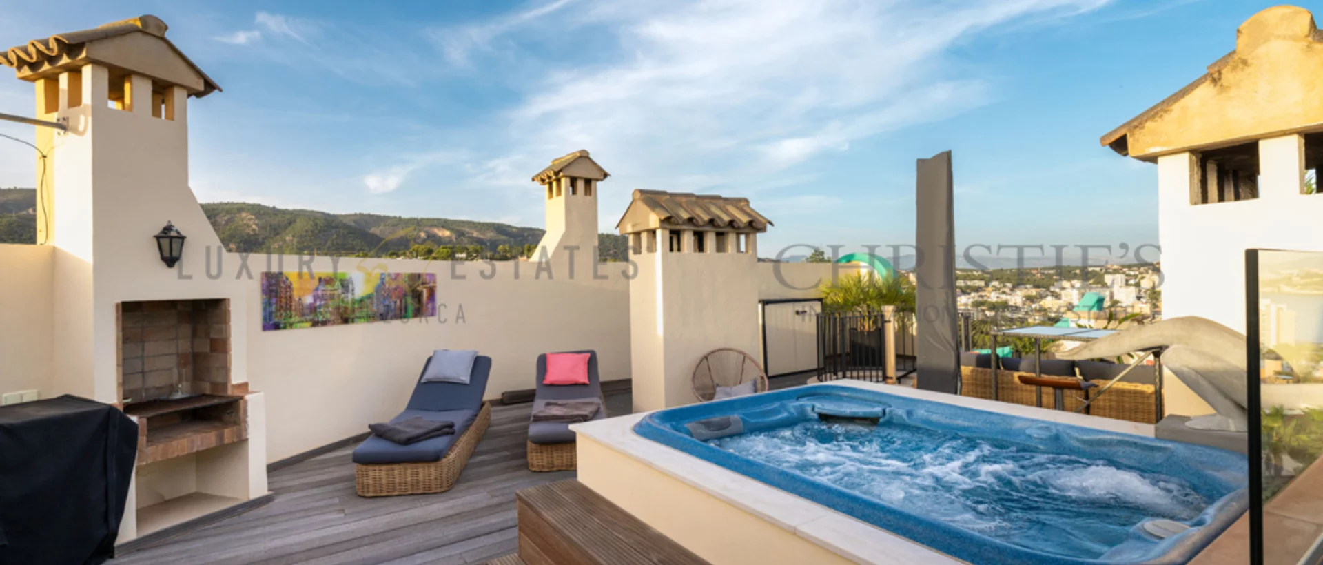 Ático renovado en bendinat con espectaculares vistas al mar 19