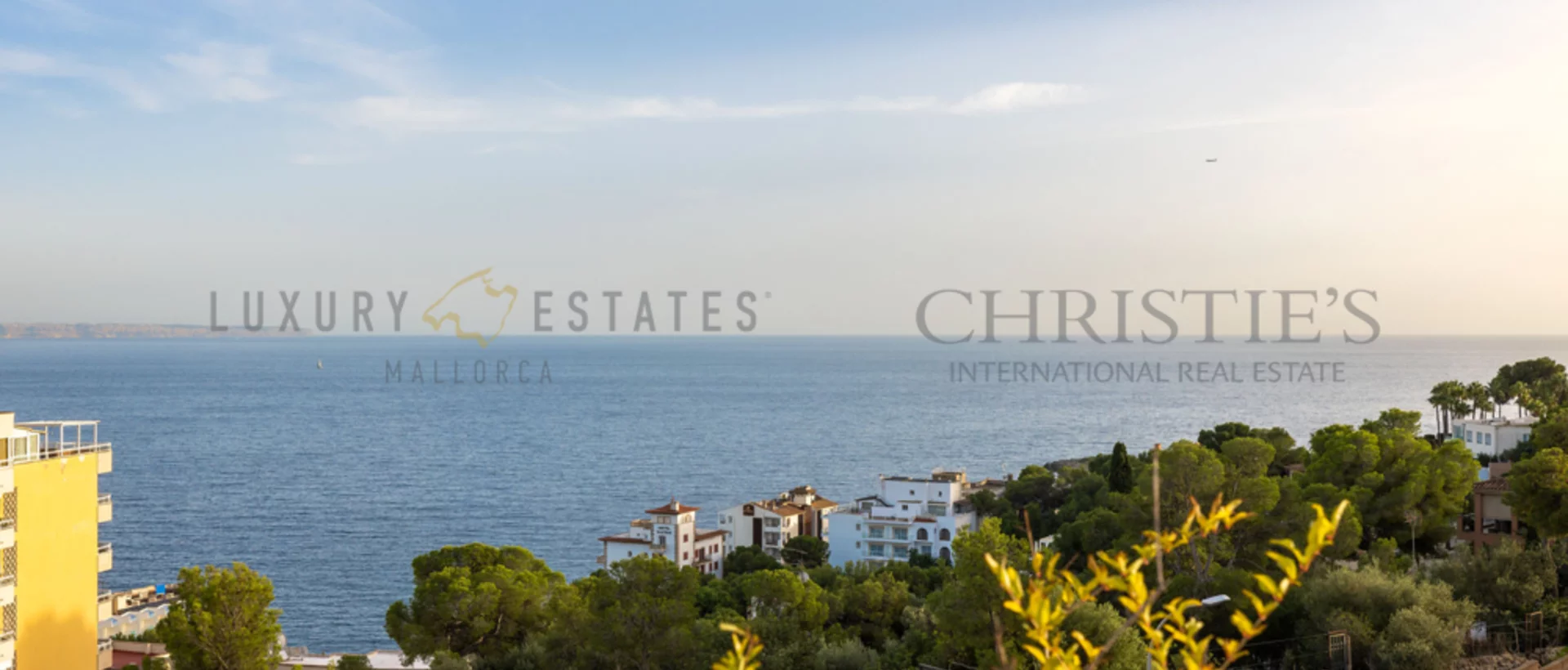 Ático renovado en bendinat con espectaculares vistas al mar 28