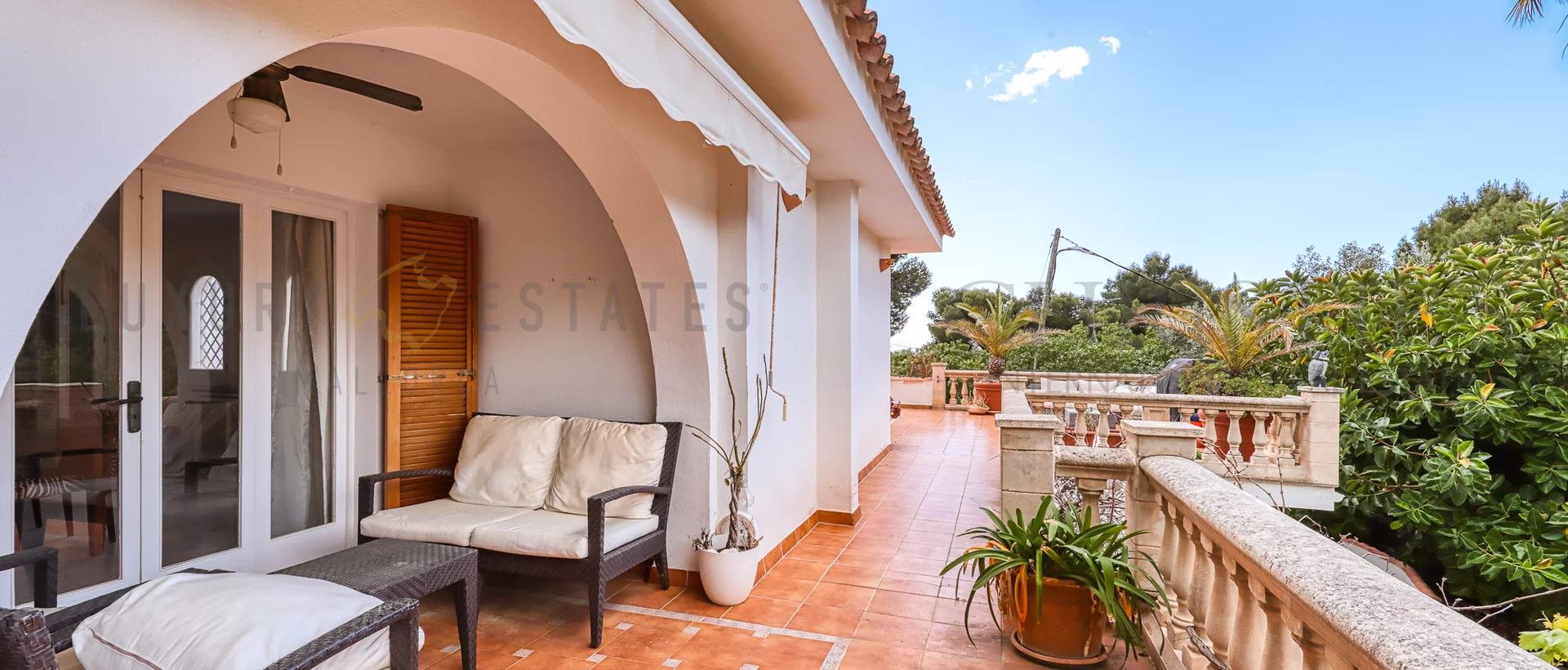 villa med behov for renovering i costa den blanes med projekt 3