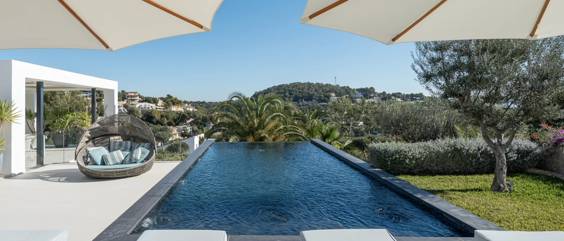 moderne villa costa den blanes  12