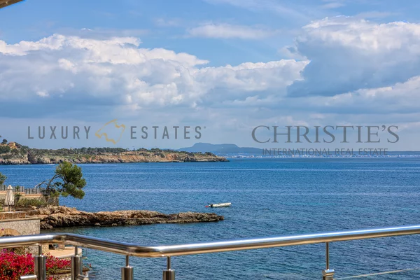 piso con accesos al mar cas catala palma 1