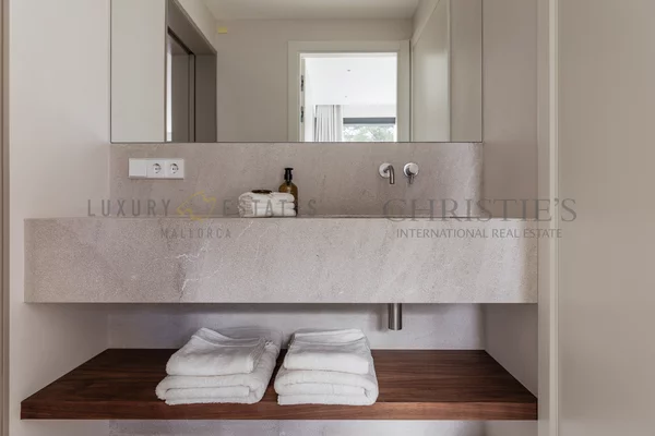 new build penthouse cala major 4