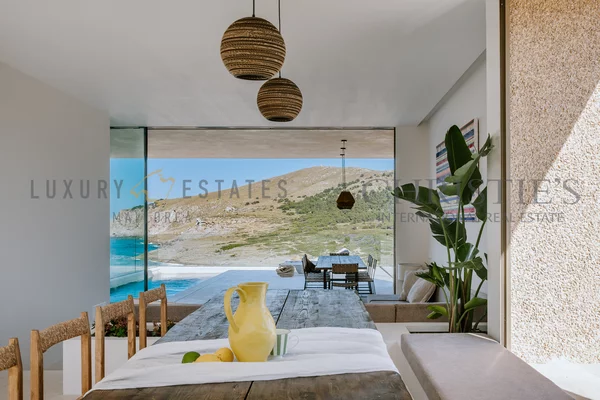 designer villa cala mesquida 5