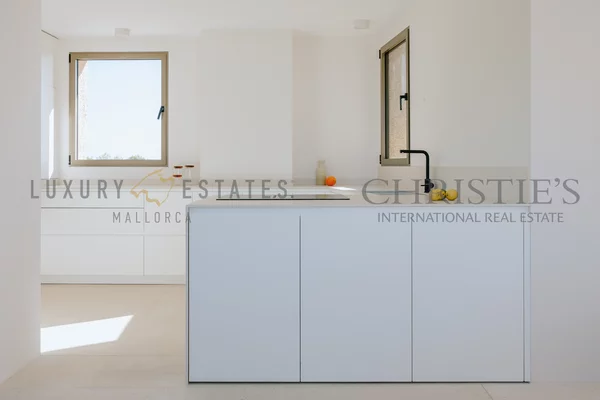 designer villa cala mesquida 13