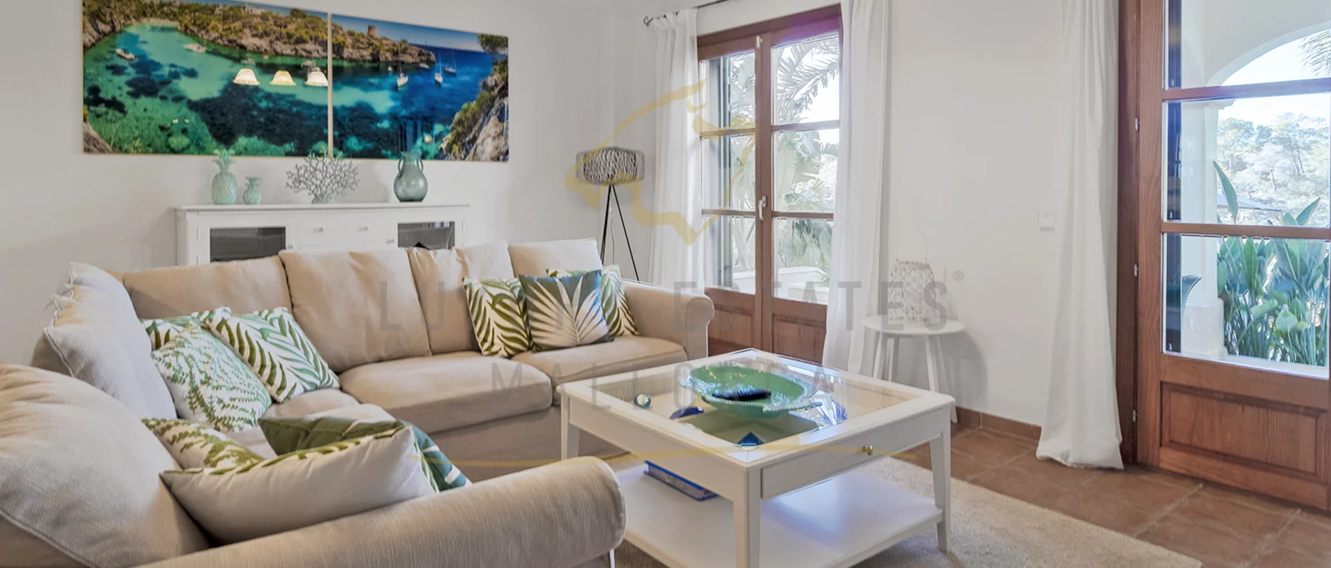 casa adosada reformada en cala pi con licencia de alquiler vacacional y vistas a la bahía 6