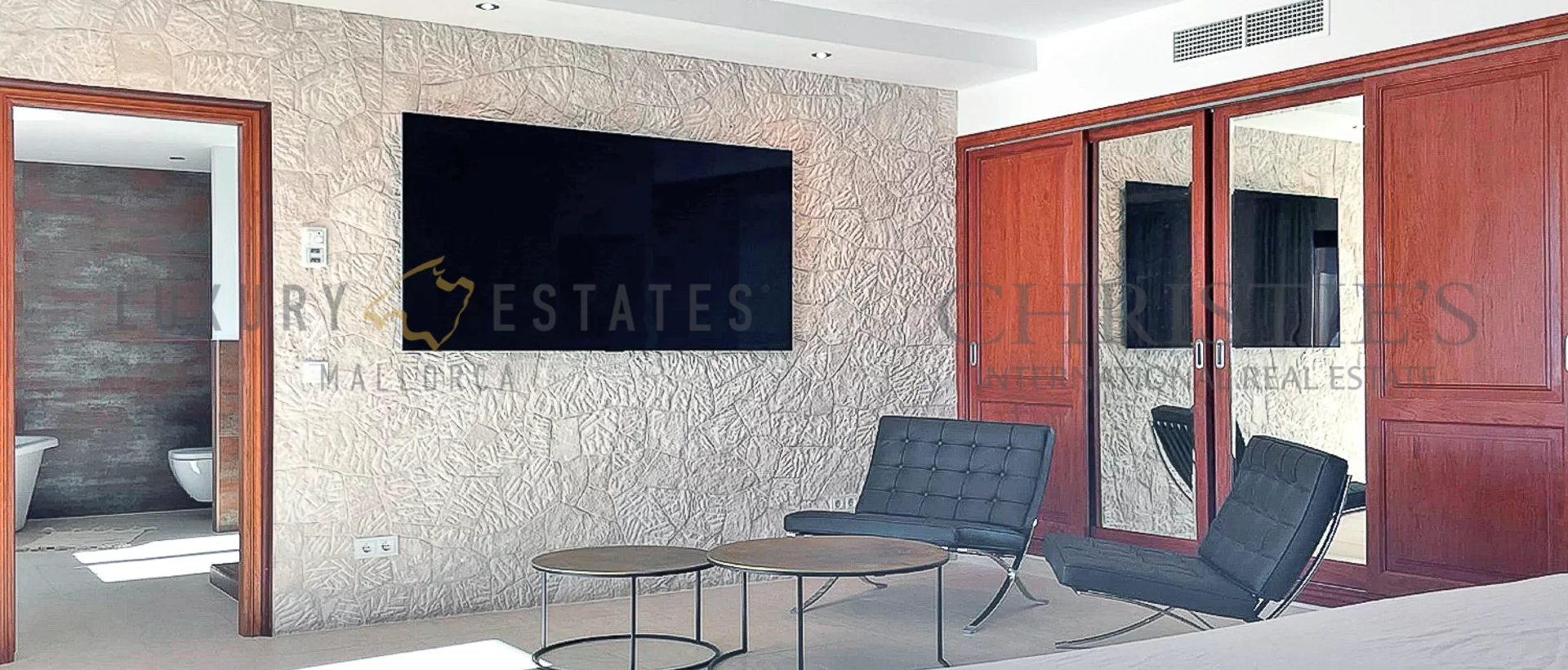 villa in erster meereslinie in cala pi 11