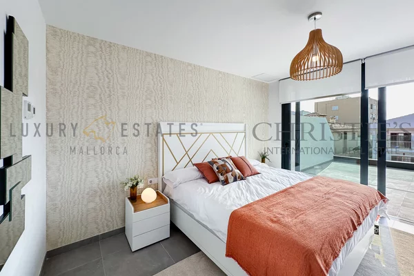 toewn house cala ratjada mallorca 9