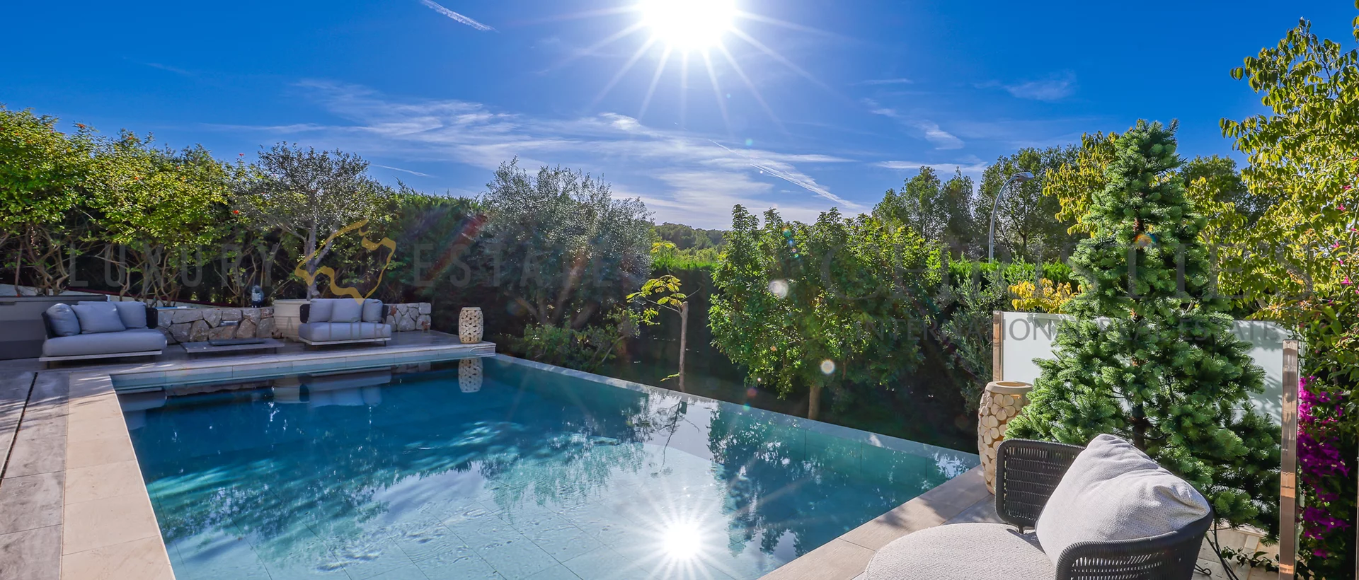 moderne villa in cala vinyas mit pool und garten 16