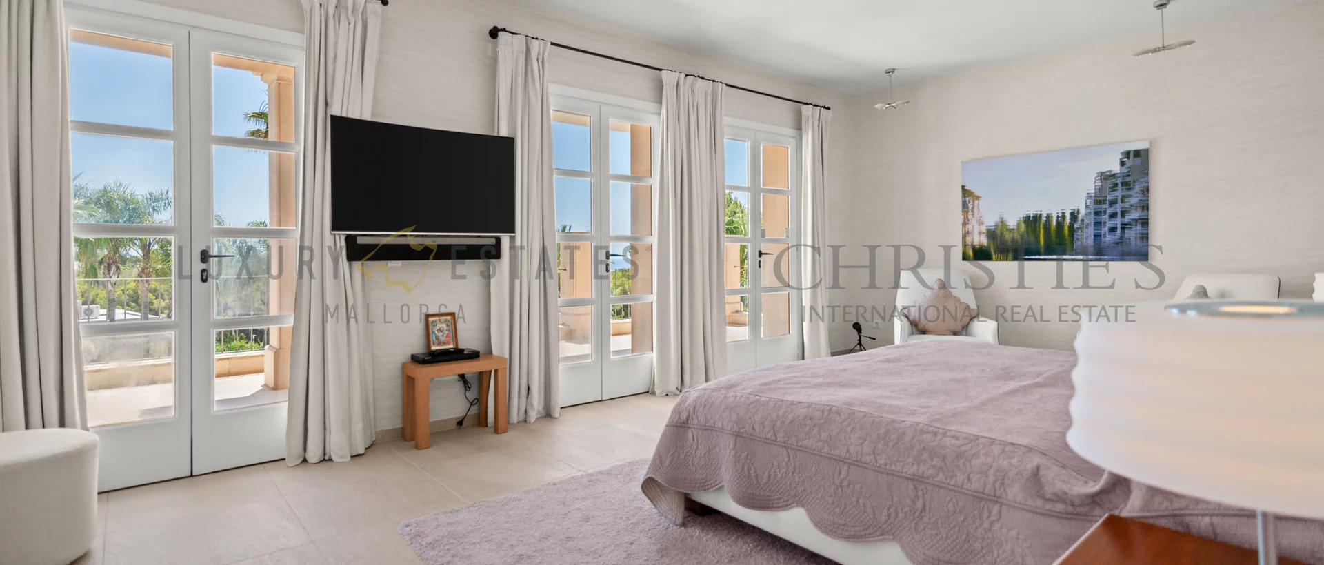 villa in cala vinyes mit pool und meerblick 8