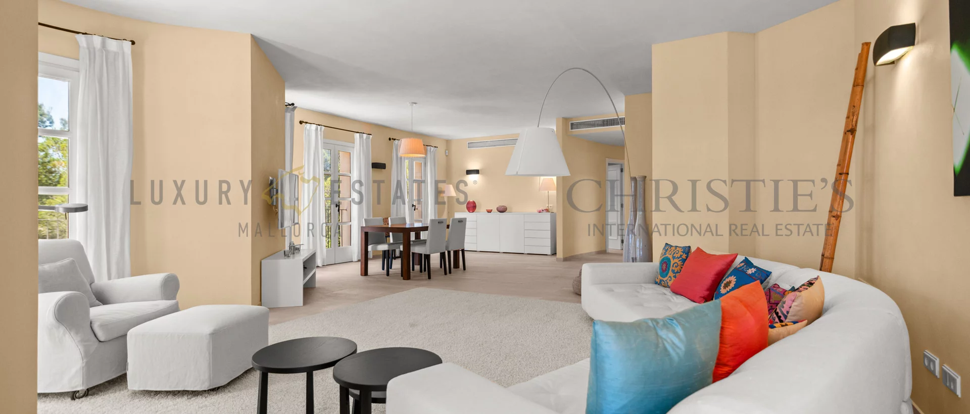 villa in cala vinyes mit pool und meerblick 14