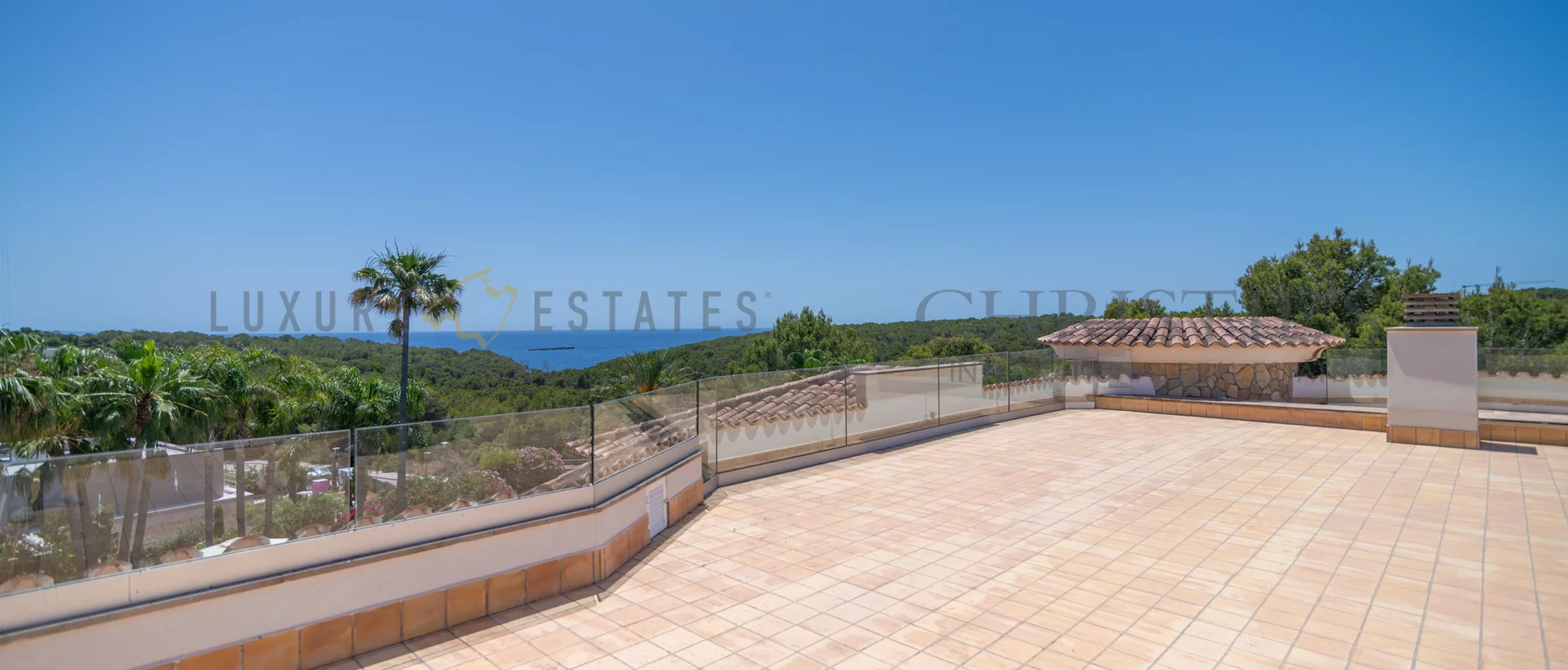 villa in cala vinyes mit pool und meerblick 17