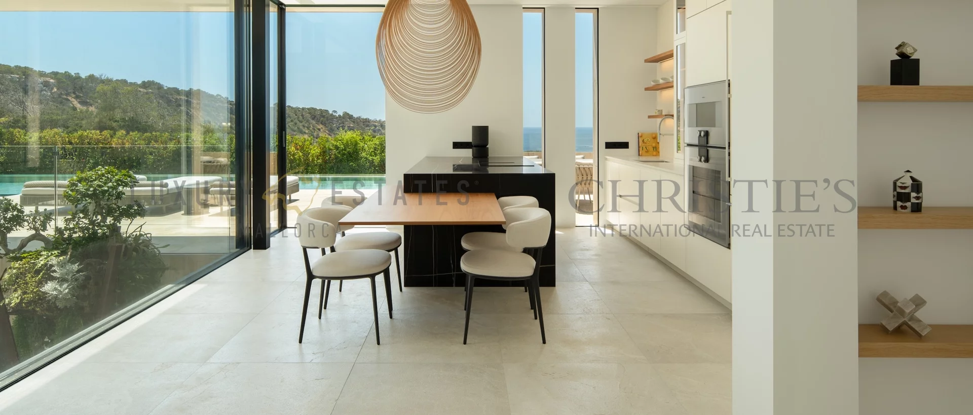 luxus neubau villa in el toro in erster meereslinie mit pool und garten 5