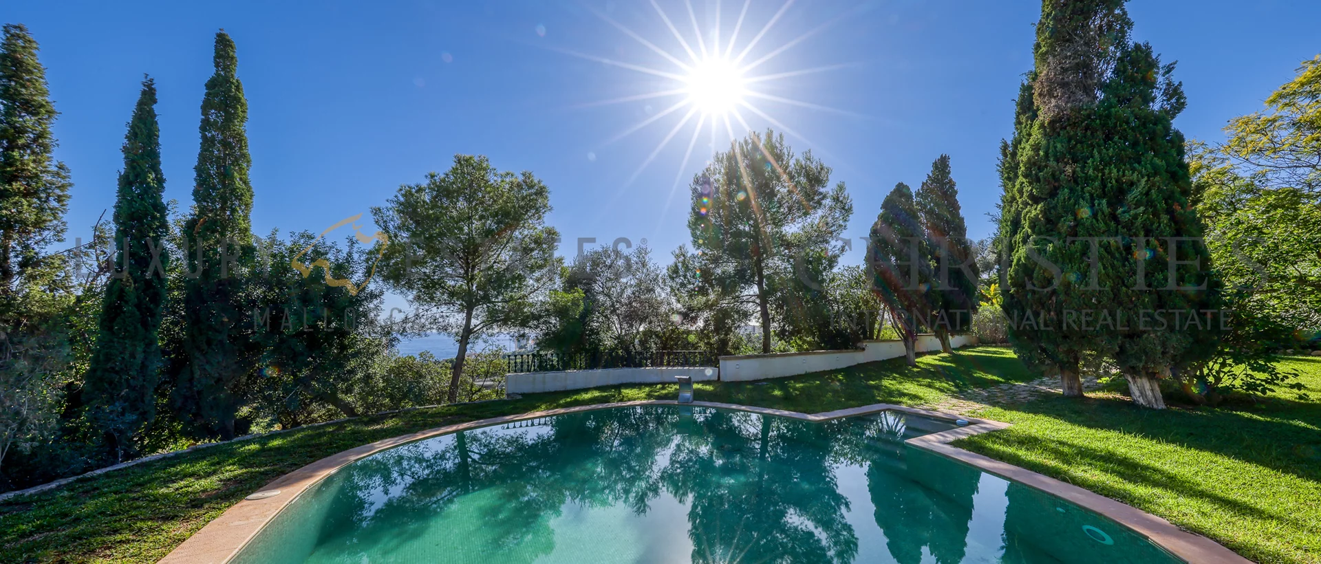 villa mediterránea completamente renovada en génova con vistas al mar 3