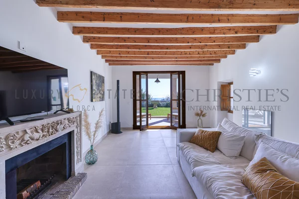 villa mediterránea completamente renovada en génova con vistas al mar 6