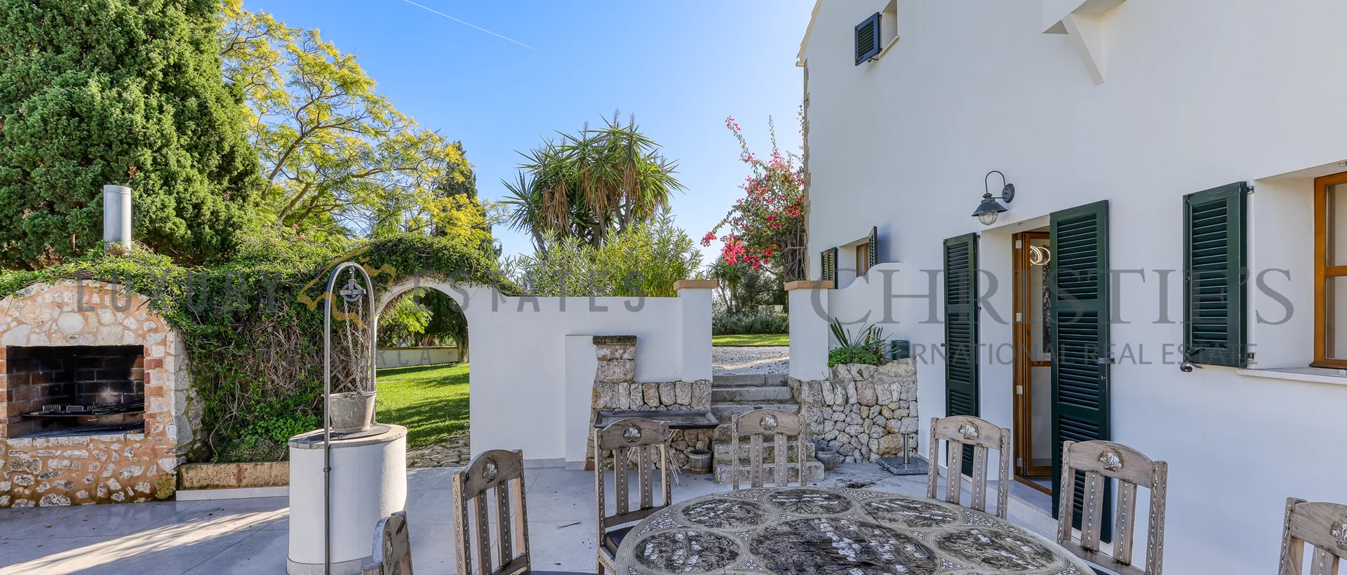 villa mediterránea completamente renovada en génova con vistas al mar 12