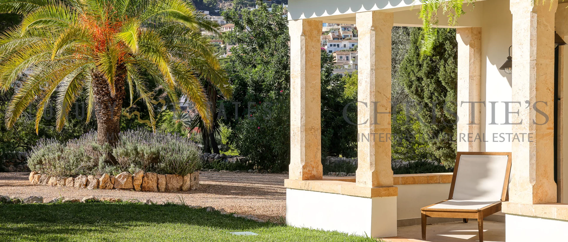 villa mediterránea completamente renovada en génova con vistas al mar 25