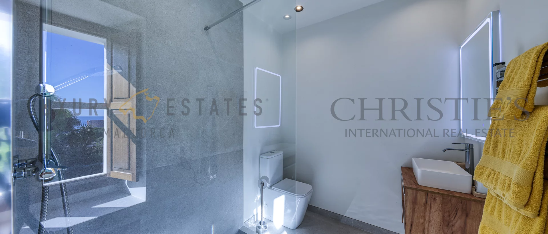 completely renovated mediterranean villa in genoa with sea views 16