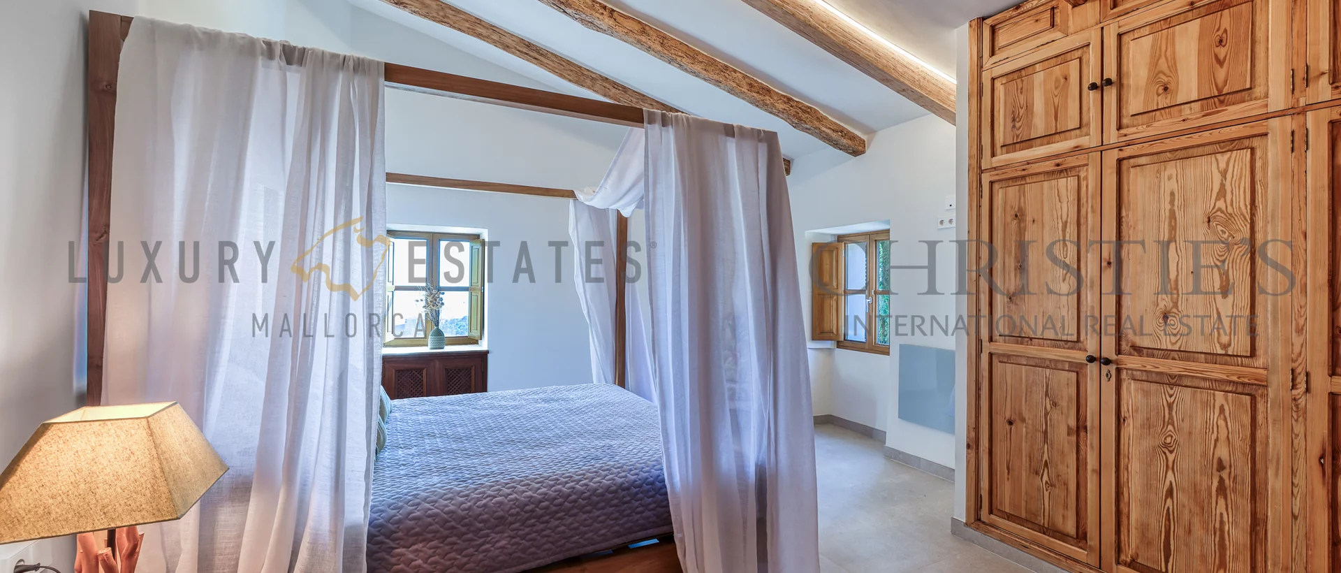 completely renovated mediterranean villa in genoa with sea views 17