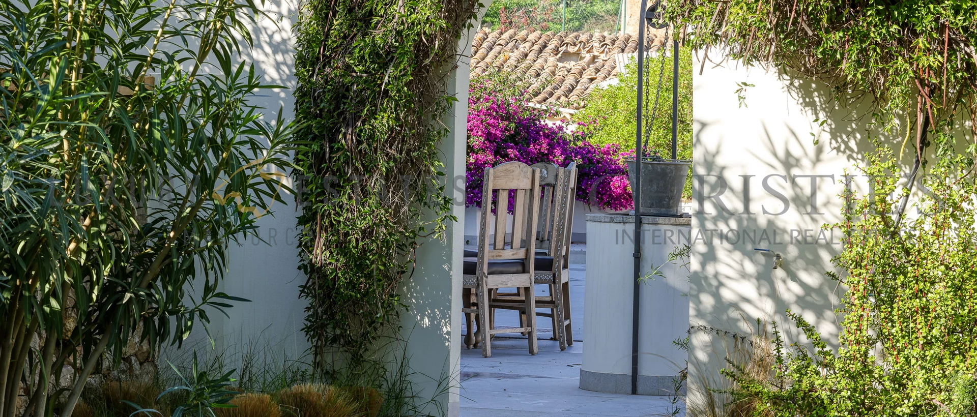 completely renovated mediterranean villa in genoa with sea views 24