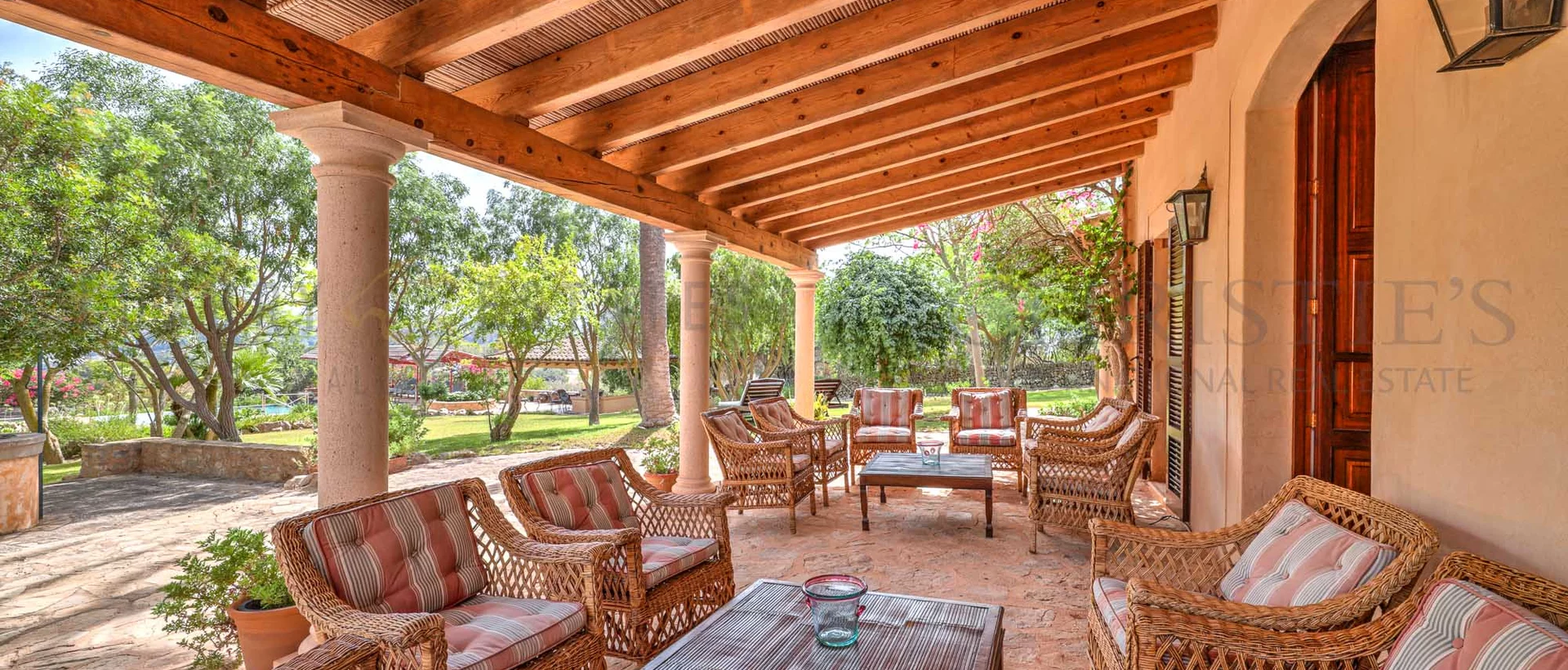 finca son macia veranda