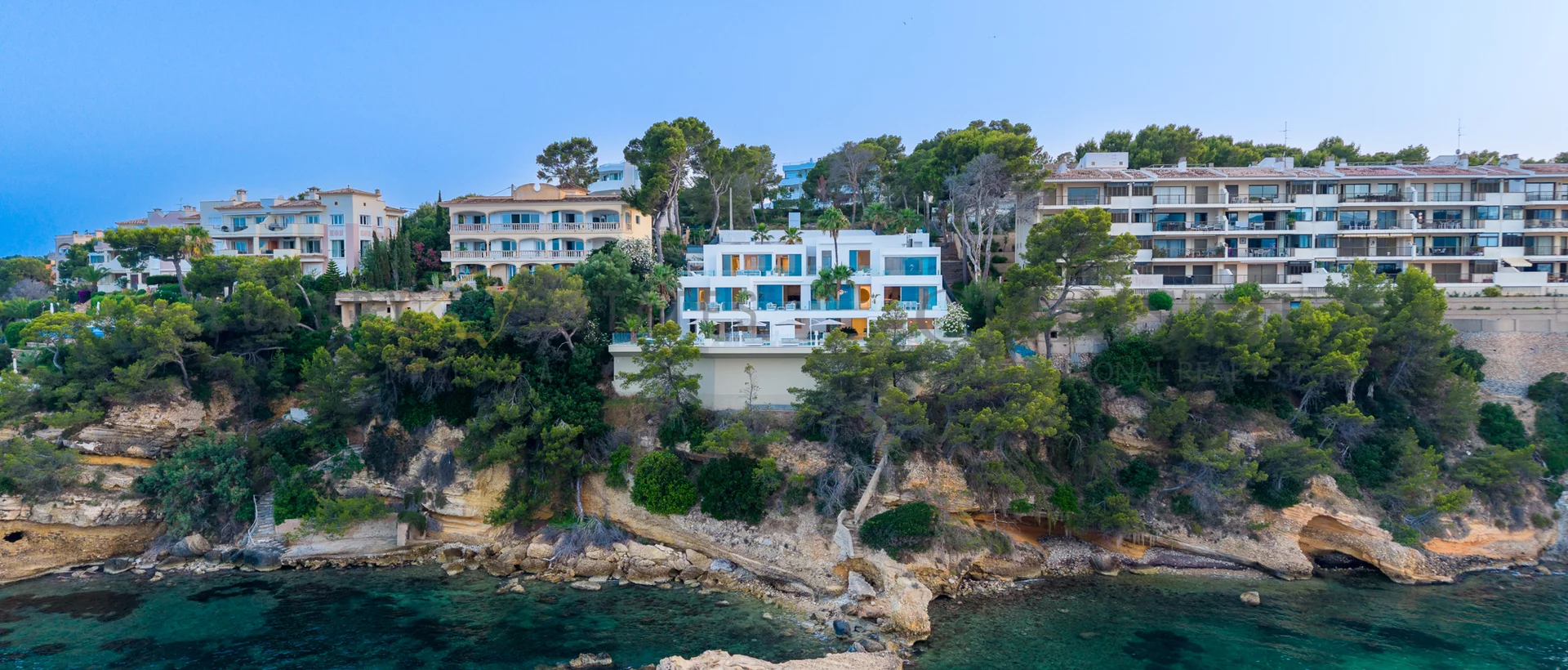 villa first sea line cala vinyas 20