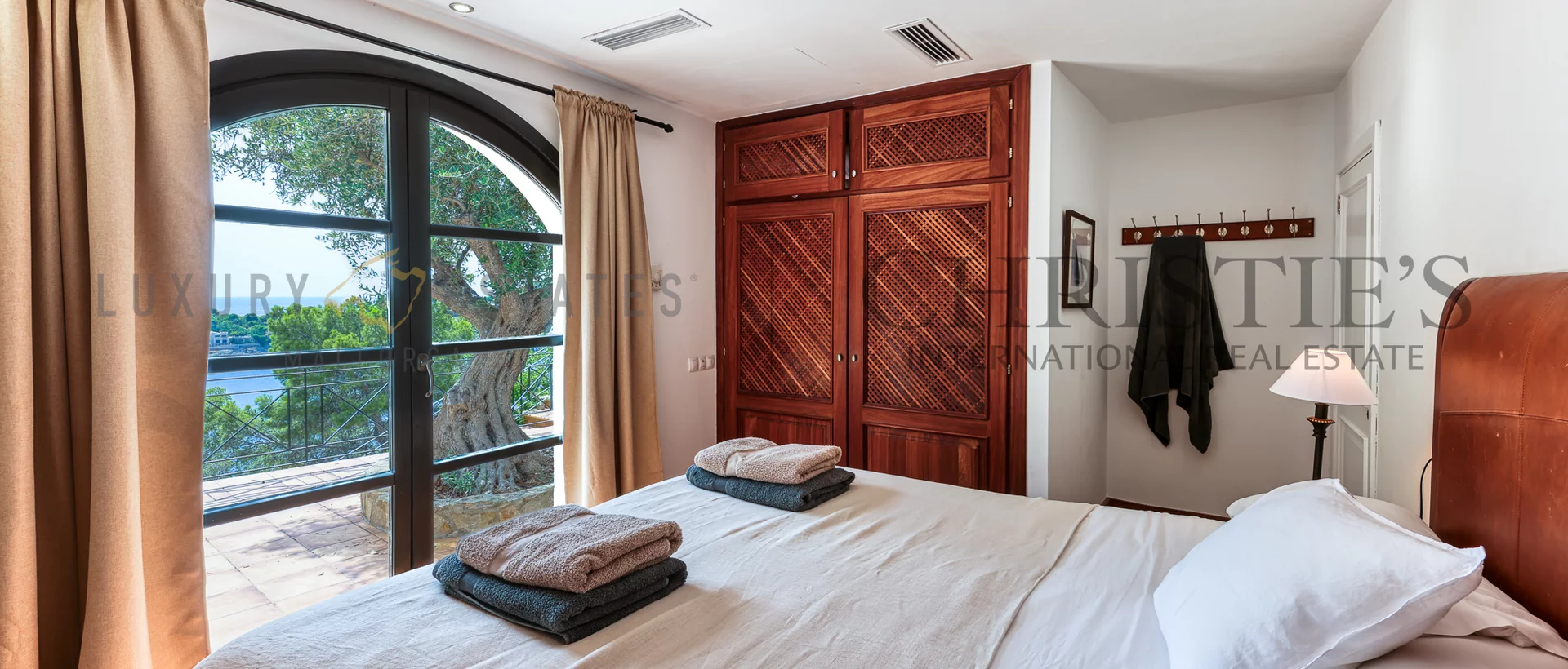 villa port andratx harbour view 3