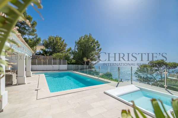 mediterrane beach house villa port andratx 1