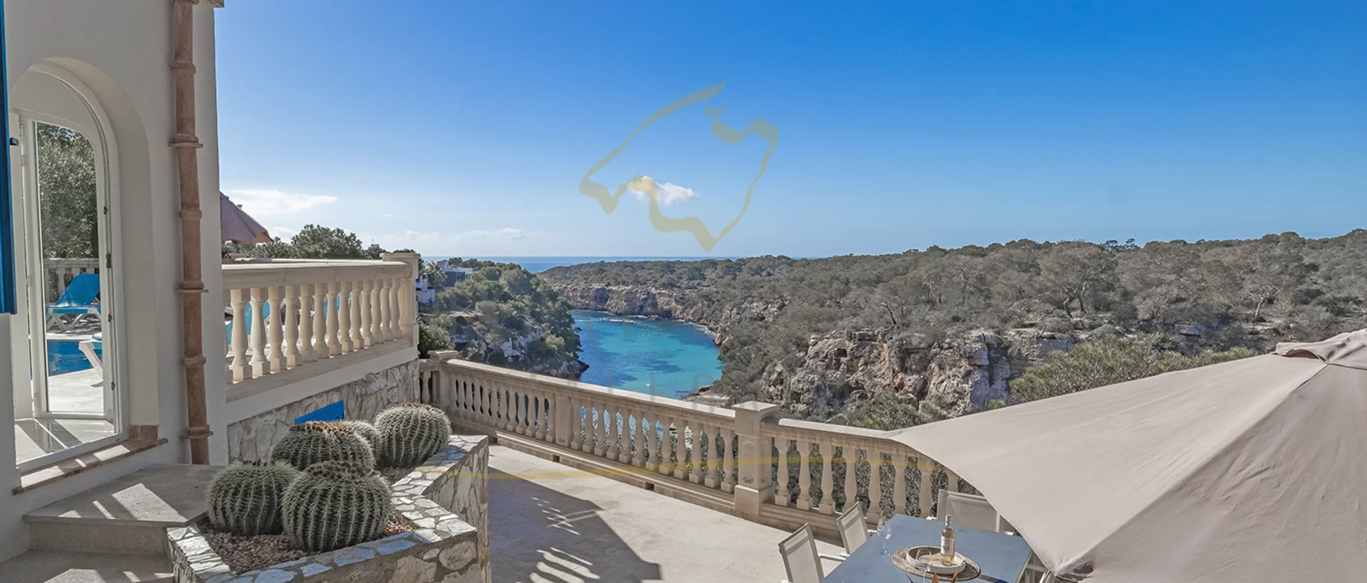 renovierte villa in cala pi in erster meereslinie mit ferienvermietlizenz 17