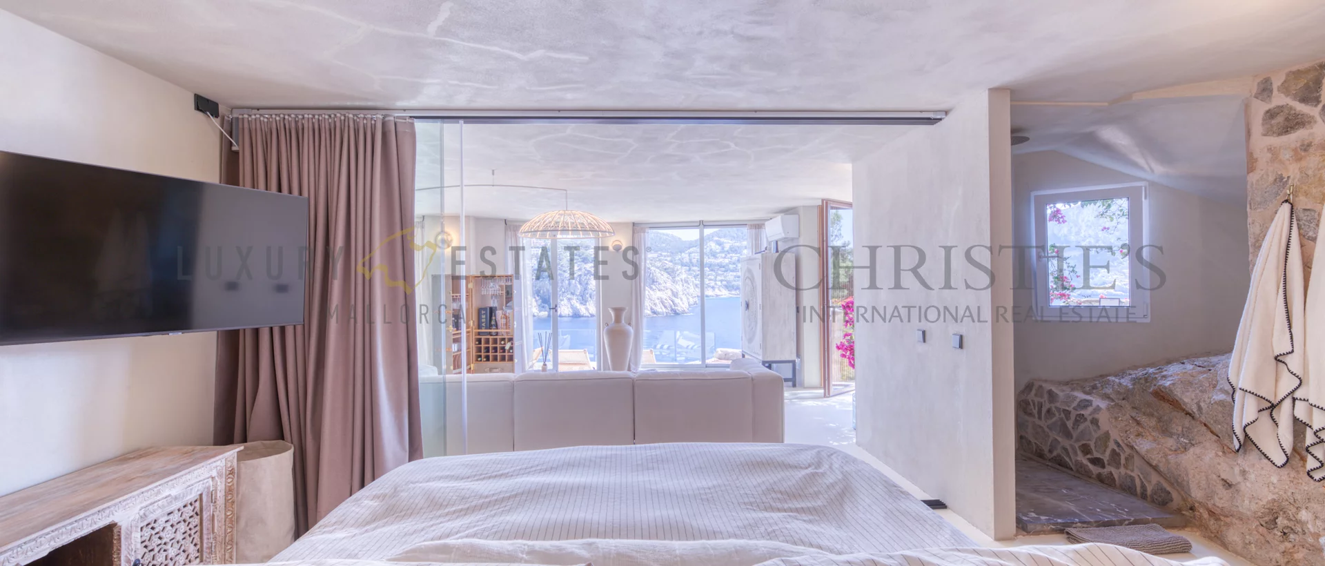 renovated flat first sea line port andratx 11 renovated flat first sea line port andratx 11