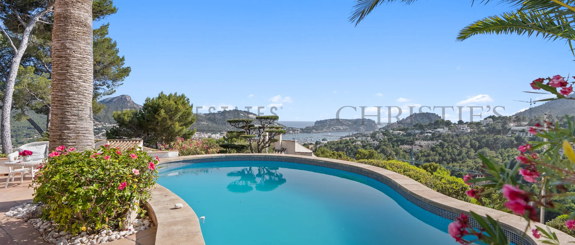 villa mediterránea en puerto de andratx con vistas al puerto 10