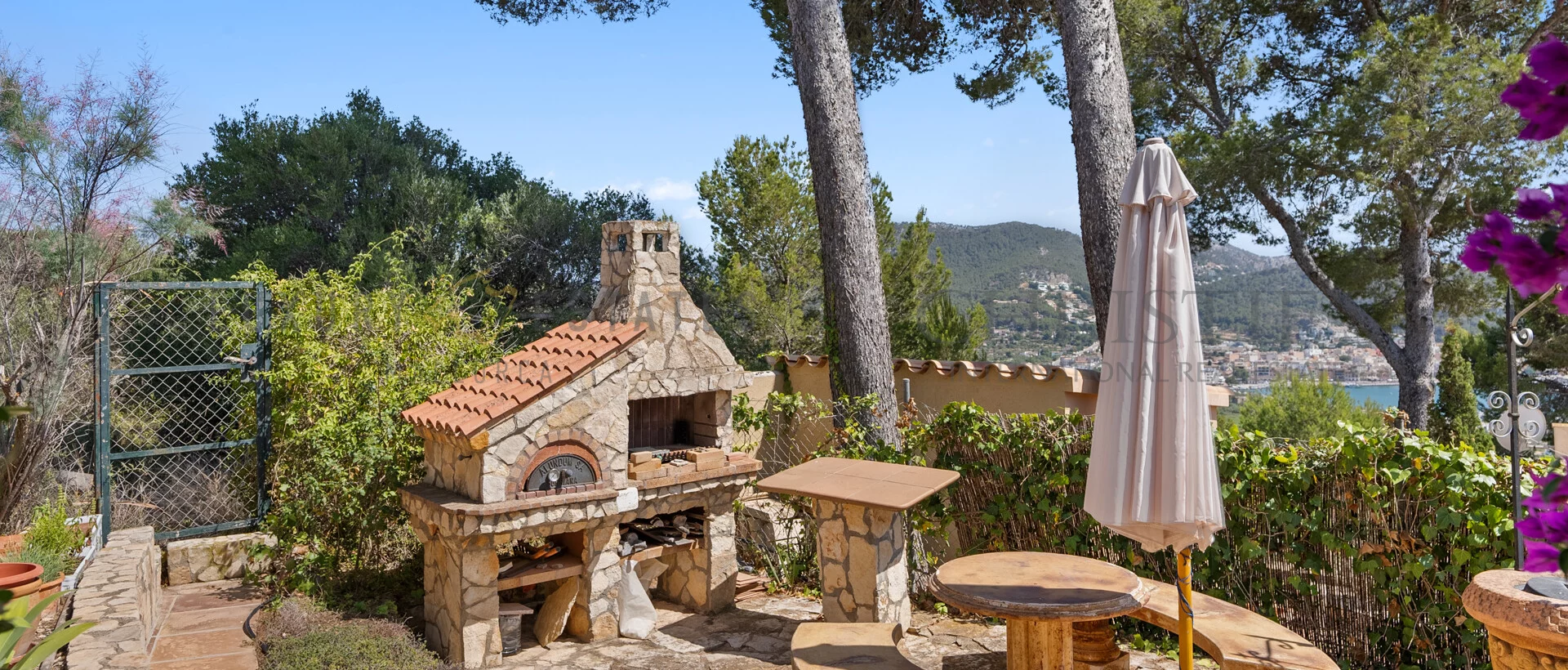 villa mediterránea en puerto de andratx con vistas al puerto 14