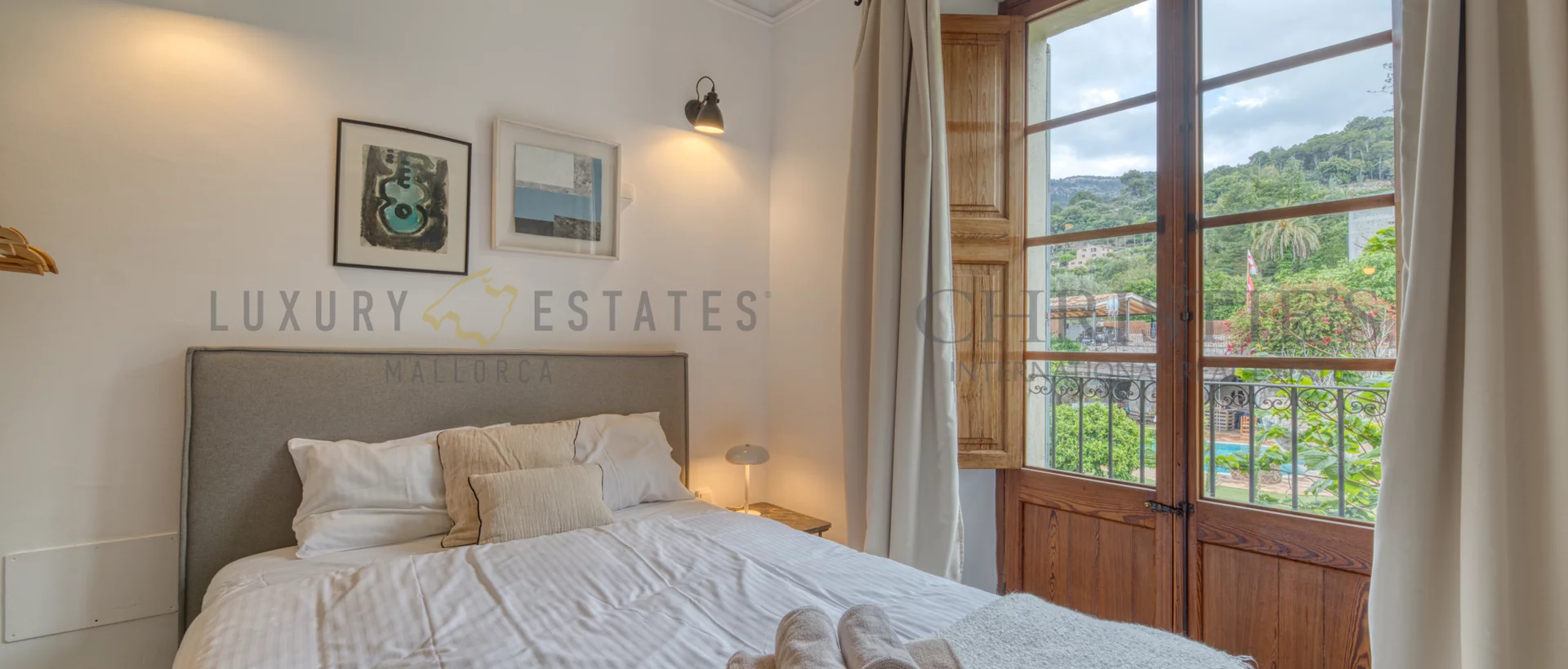 natural stone villa in soller 12