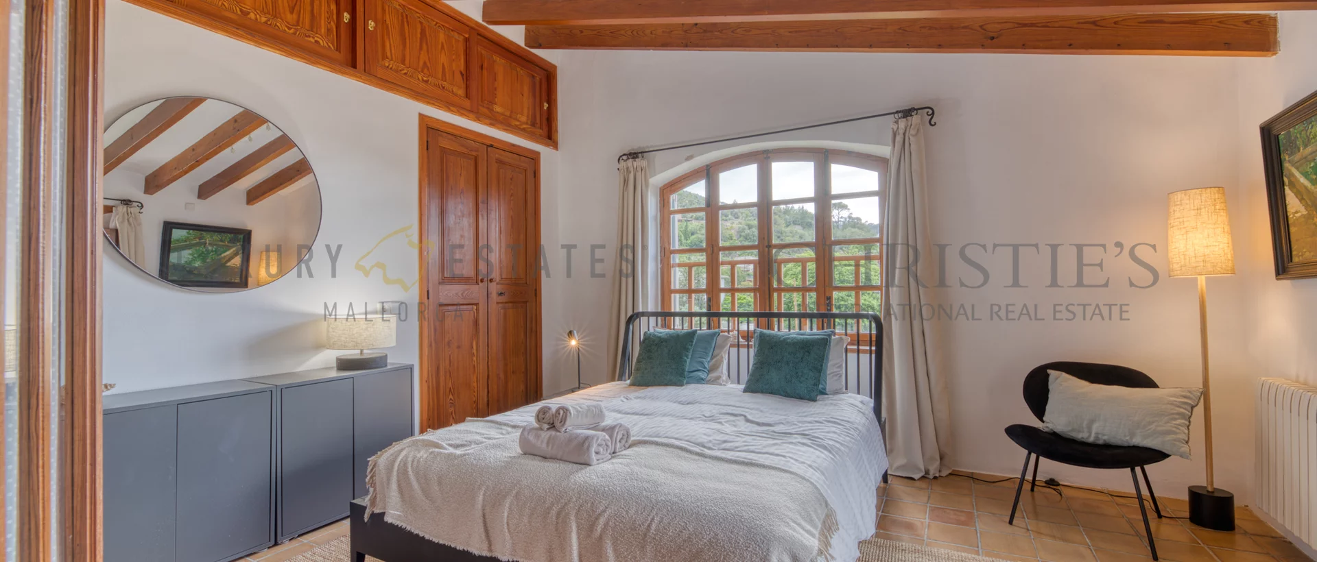 natural stone villa in soller 14