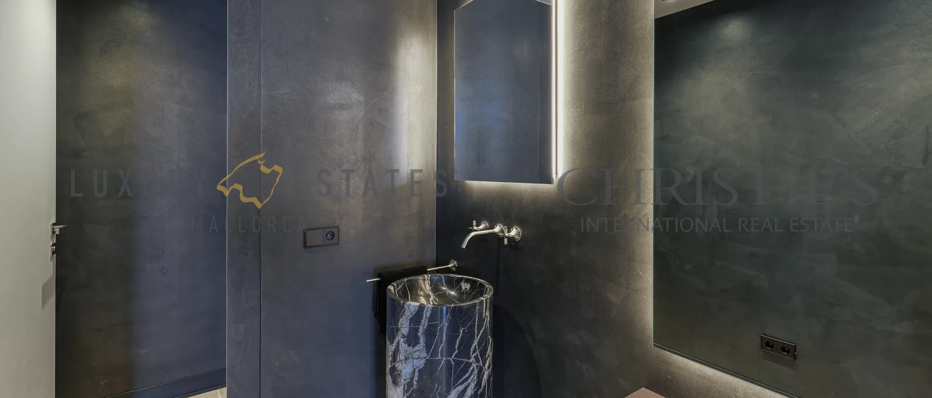 luxurious new build villa in puerto de andratx with guest house and harbour views 16