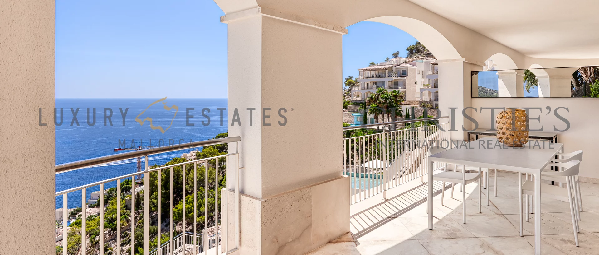 apartamento con vistas al mar en port andratx 2