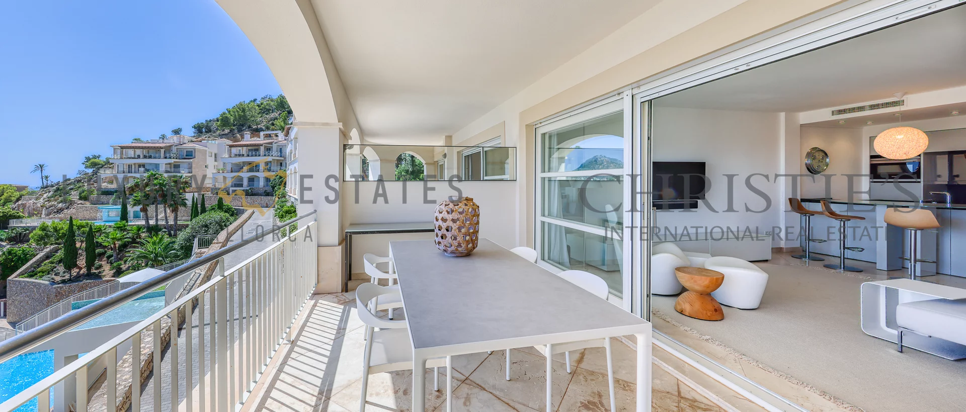 apartamento con vistas al mar en port andratx 11