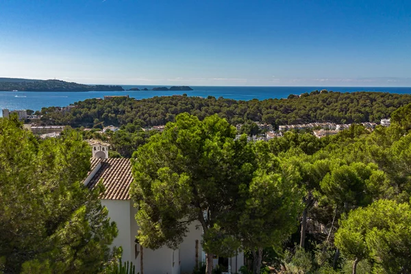 villa en paguera en una zona tranquila con vistas al mar y licencia de alquiler 3 villa en paguera en una zona tranquila con vistas al mar y licencia de alquiler 3