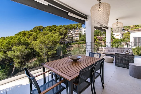 villa en paguera en una zona tranquila con vistas al mar y licencia de alquiler 4 villa en paguera en una zona tranquila con vistas al mar y licencia de alquiler 4