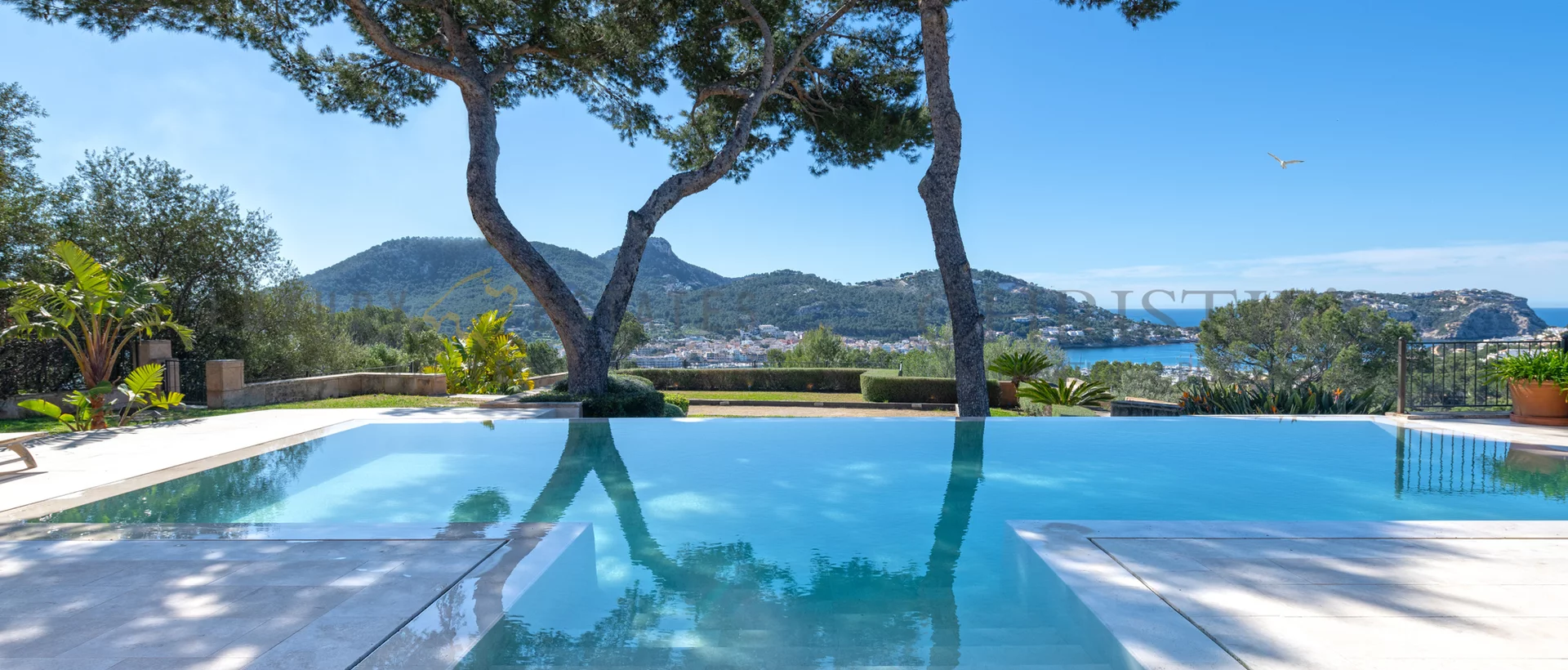 christies_antratx_bali_ (5)