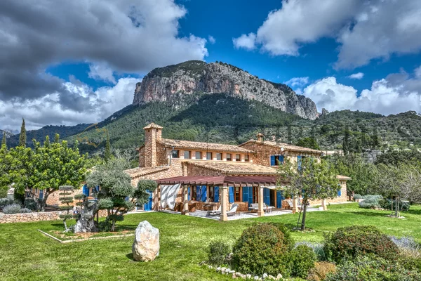 stein finca alaro mallorca 34