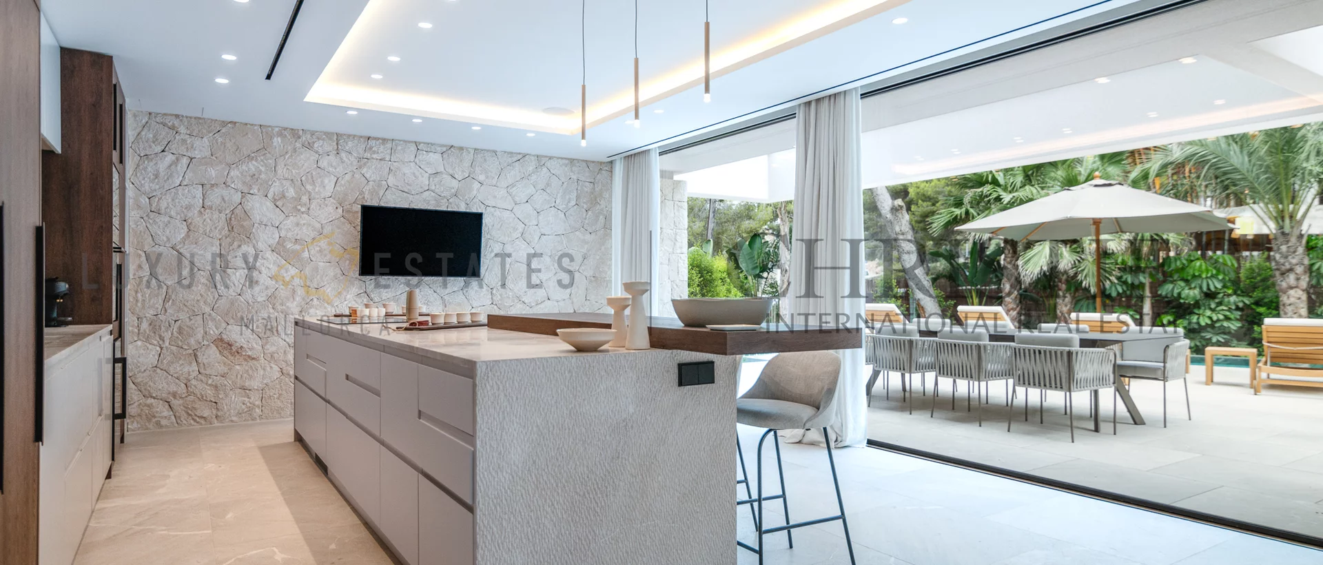 modern mediterranean new construction villa in puerto de andratx 21