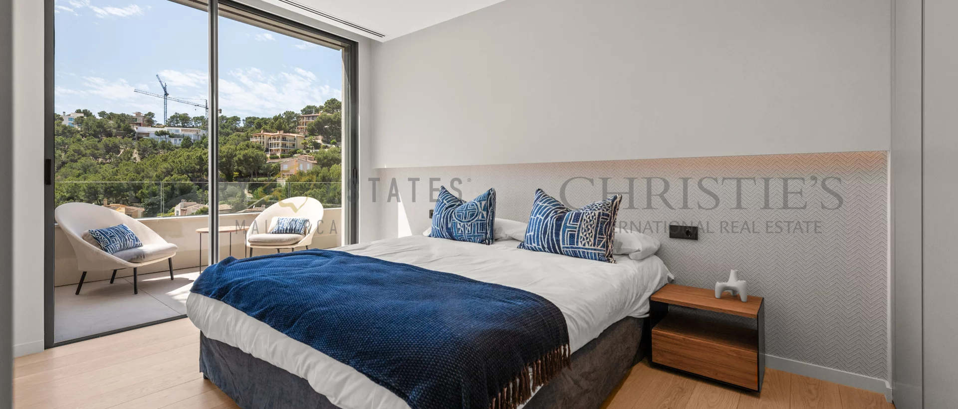 neubau villa in puerto de andratx mit blick auf hafen 30