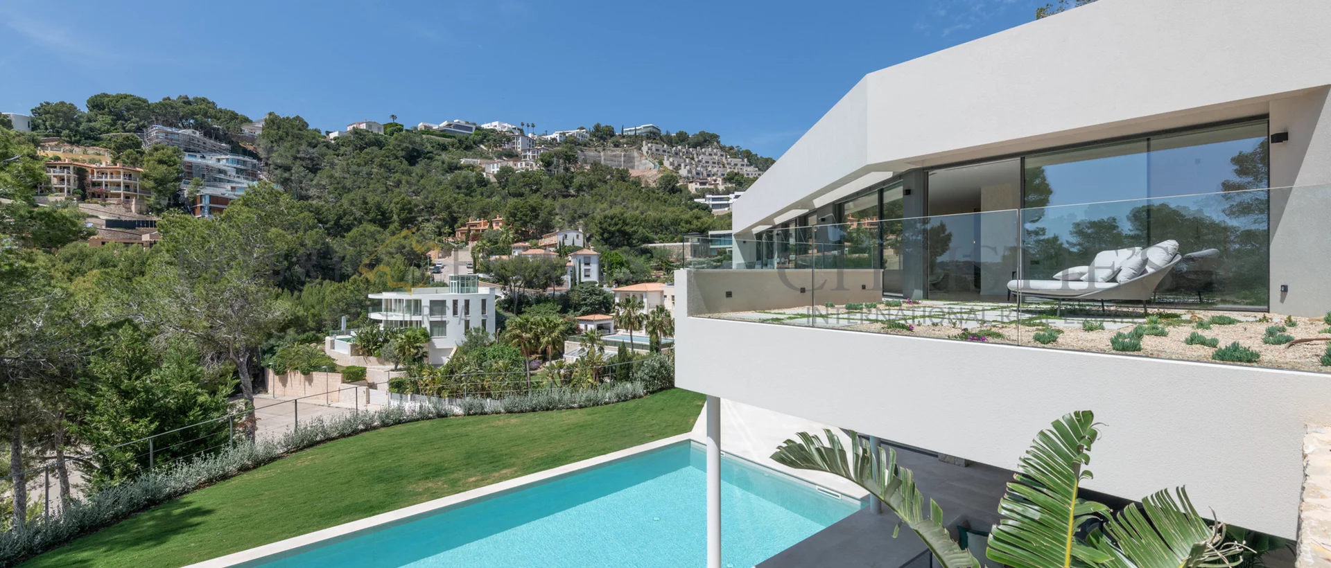 neubau villa in puerto de andratx mit blick auf hafen 41