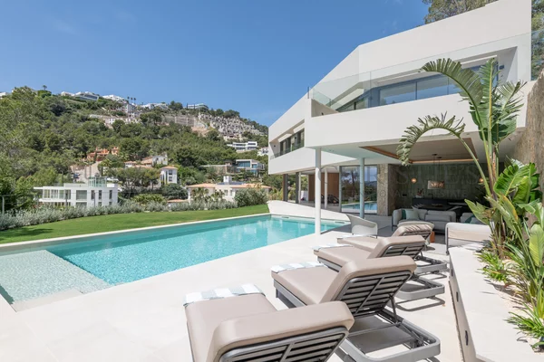 villa de nueva construcción en puerto de andratx con vistas al puerto 5